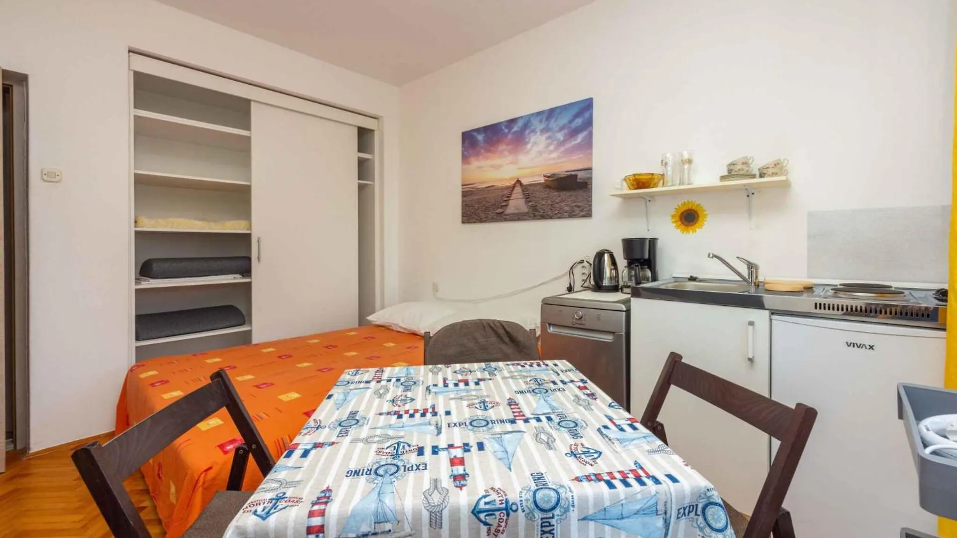 Apartment In Dramalj 45033